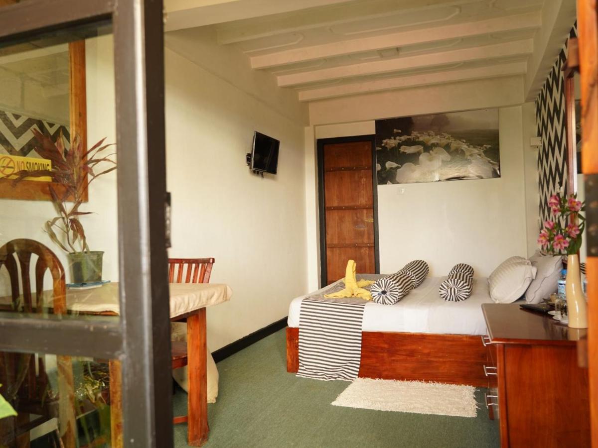 Redwood Homestay Nuwara Eliya Exterior foto